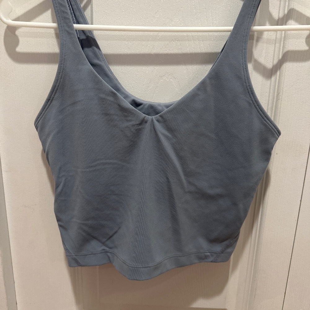 Align tank top cropped